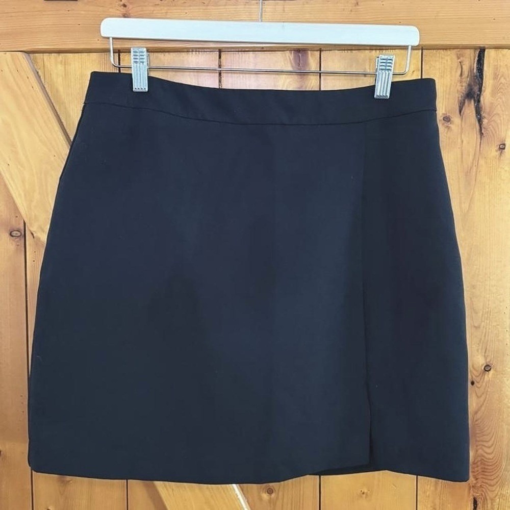 High Waisted Split Front Mini Skirt Black NWOT - Size US 10